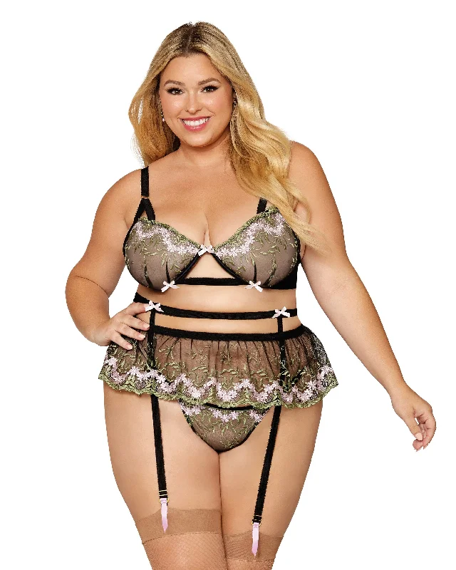 Dreamgirl 3-piece floral embroidery set with bra, garter belt and G-string