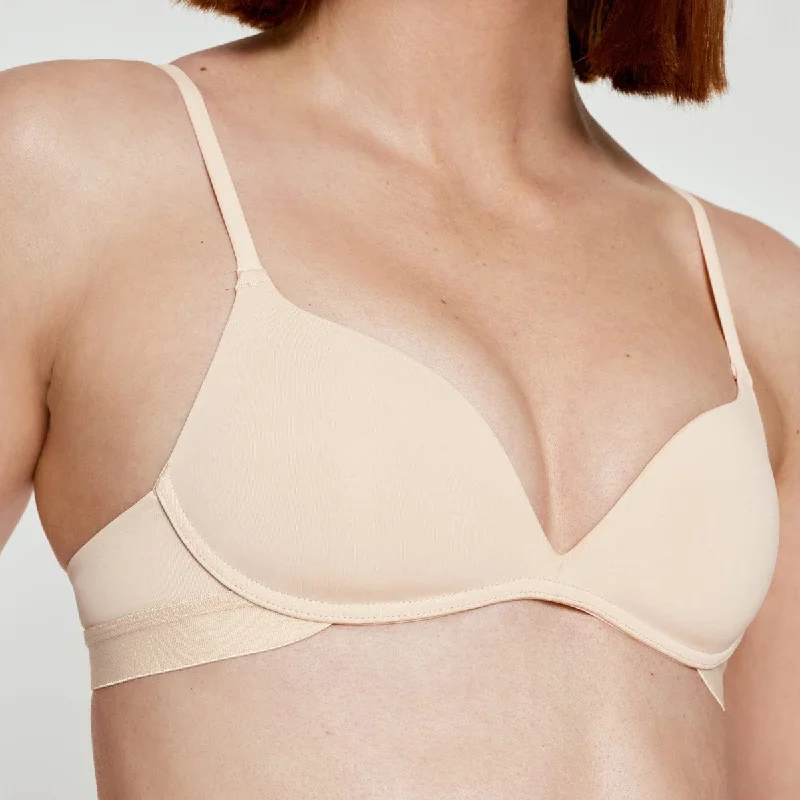 Zero-G Wirefree Lift Up Bra Sand